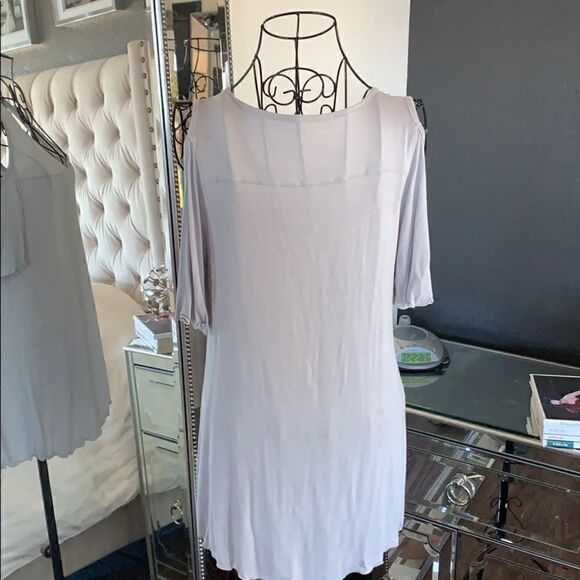 Ginger G Cold shoulder short sleeve top size M - Picture 4 of 6